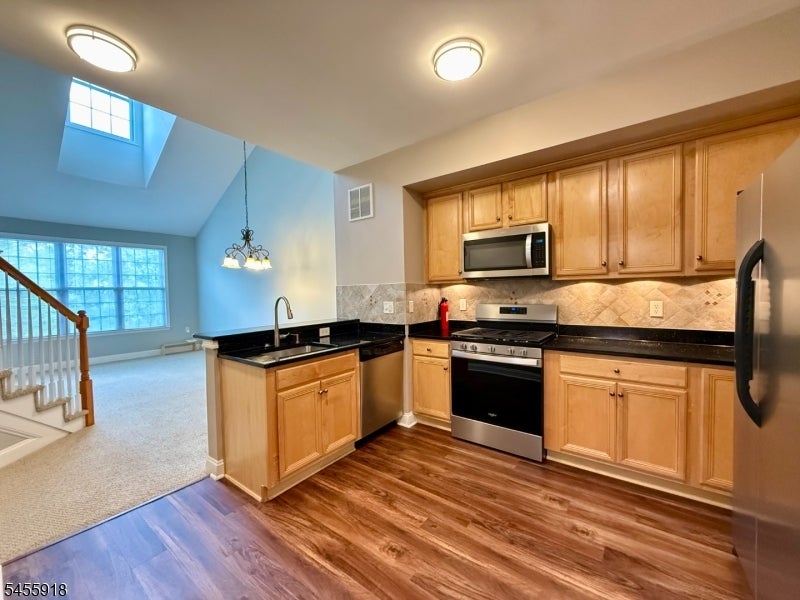 1420 Wharton Ct 1420