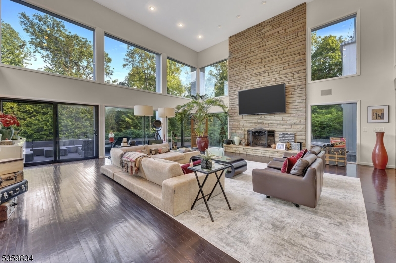 Llewellyn Park - Residential