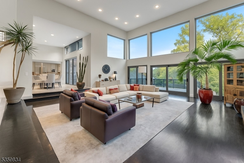 Llewellyn Park - Residential