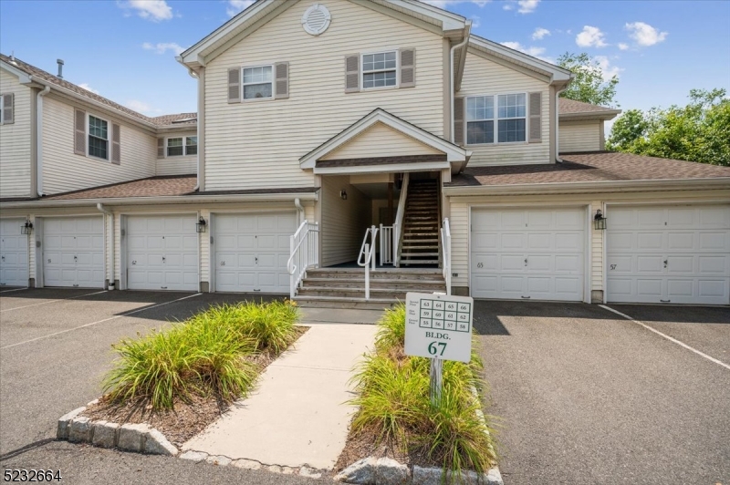 Spring Ridge - Residential