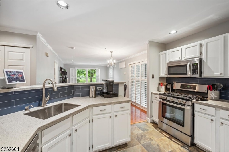 Spring Ridge - Residential