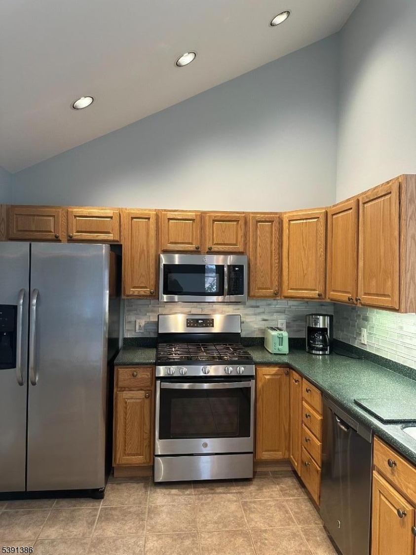 Crystal Springs - Residential Lease