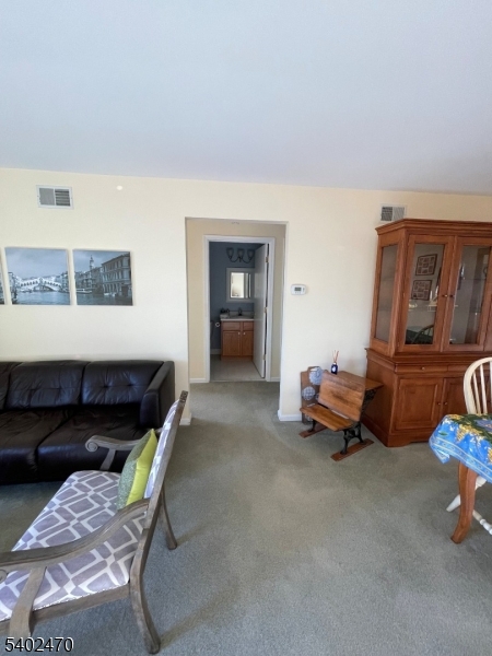 Seasons Glen - Residential Lease