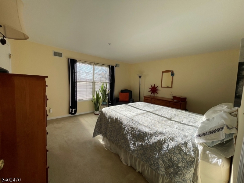 Seasons Glen - Residential Lease