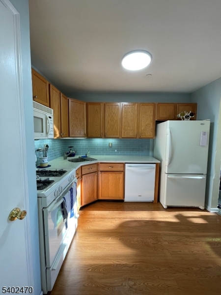 Seasons Glen - Residential Lease