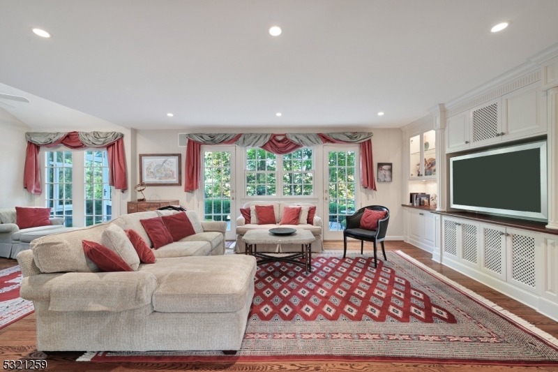 Hill Section - Residential