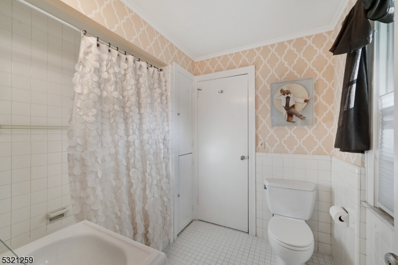 Hill Section - Residential