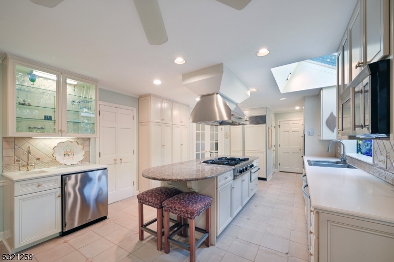 Hill Section - Residential