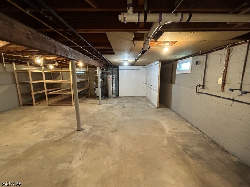 Lake Hiawatha - Residential