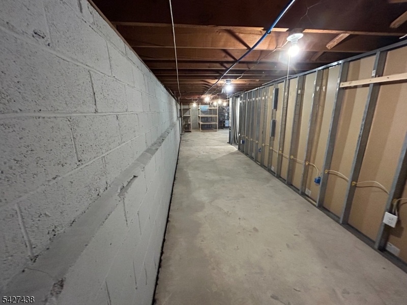 Lake Hiawatha - Residential