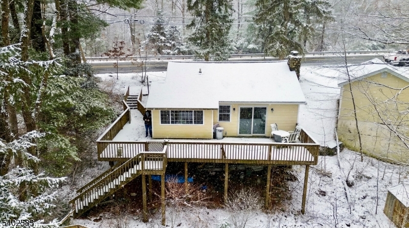 LAKE SWANNANOA - Residential