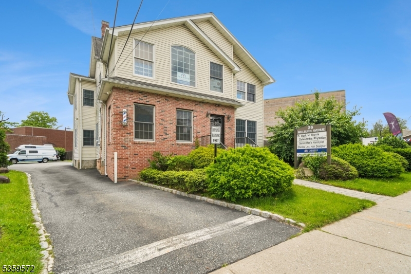 Short Hills border - Commercial Lease