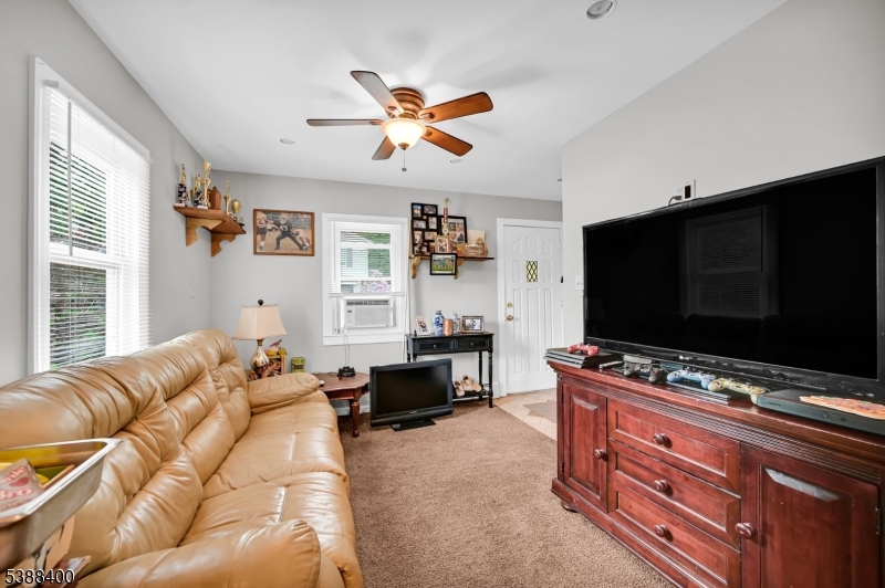 Upper Greenwood Lake - Residential