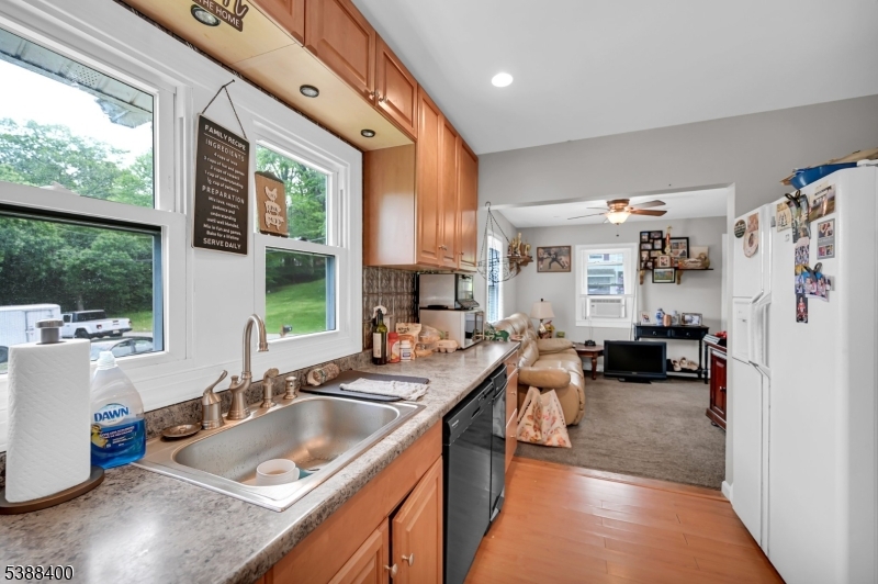 Upper Greenwood Lake - Residential