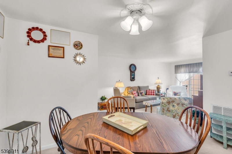 Spring Ridge - Residential