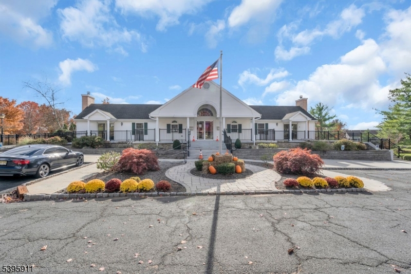 Spring Ridge - Residential