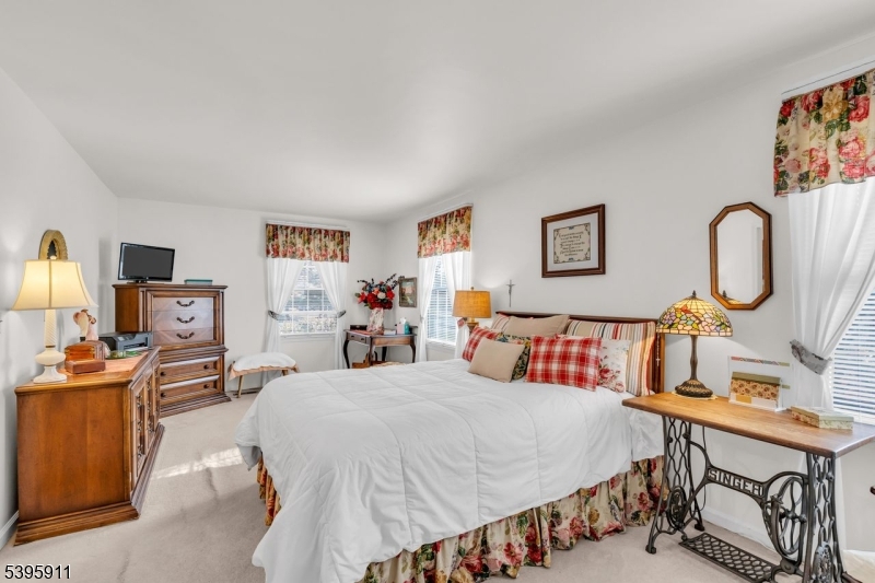 Spring Ridge - Residential