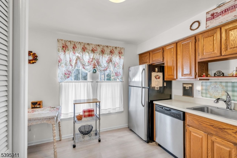 Spring Ridge - Residential