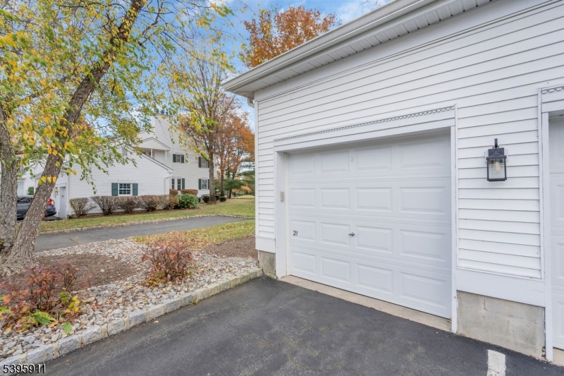 Spring Ridge - Residential