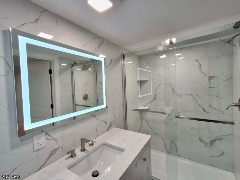 COLONIA - Residential