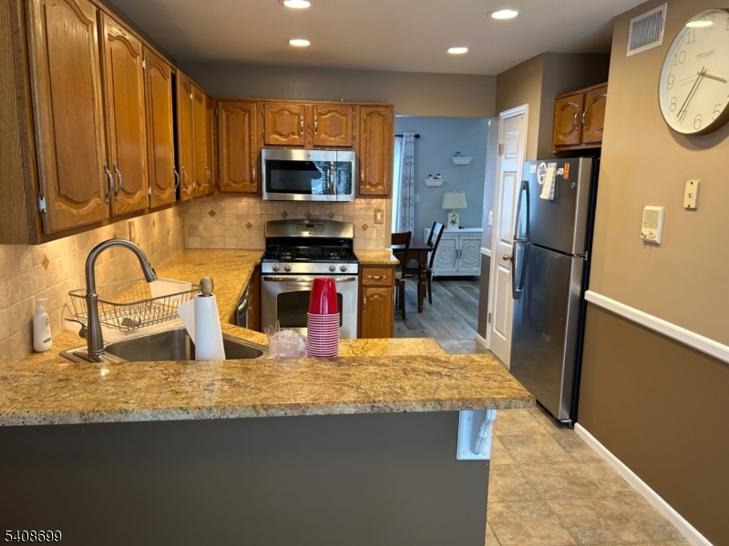 Whitehouse Village - Residential