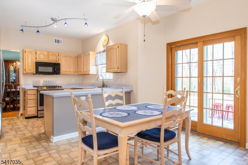 Oak Meadows - Residential