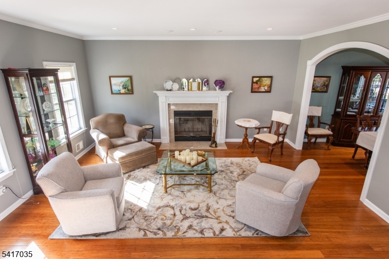 Oak Meadows - Residential