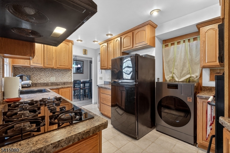 Lincoln Mannor - Residential