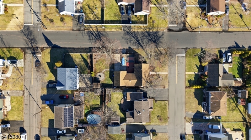 Lincoln Mannor - Residential