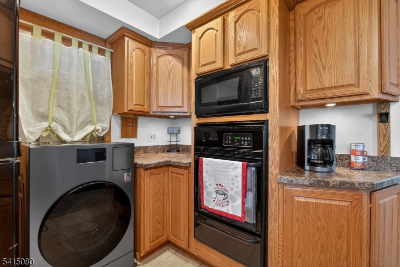 Lincoln Mannor - Residential