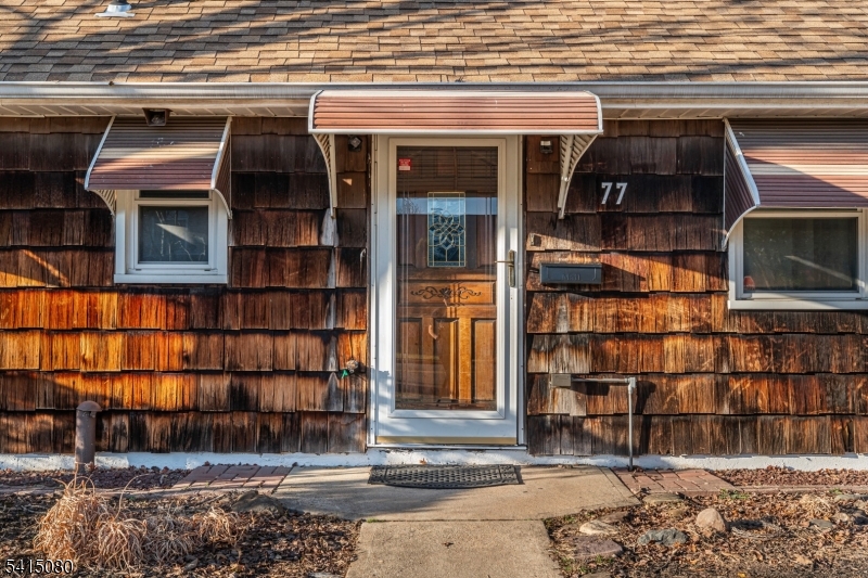 Lincoln Mannor - Residential