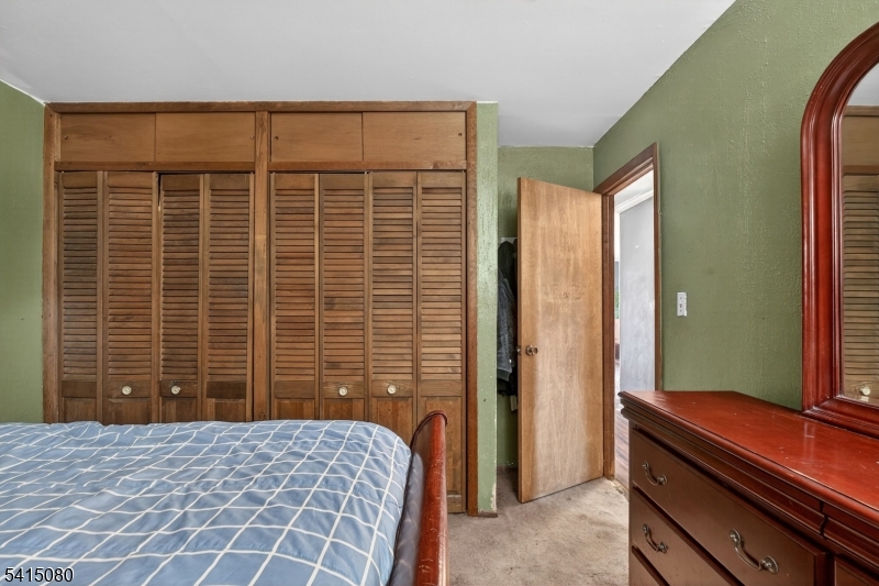 Lincoln Mannor - Residential