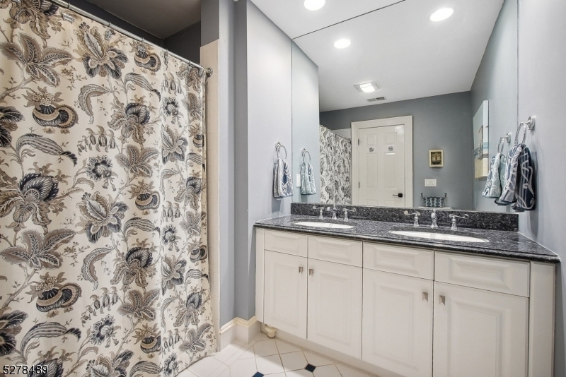 Beacon Hill - Residential