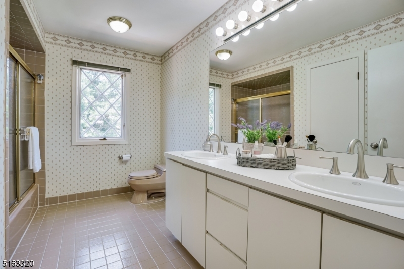 Hartshorn - Residential