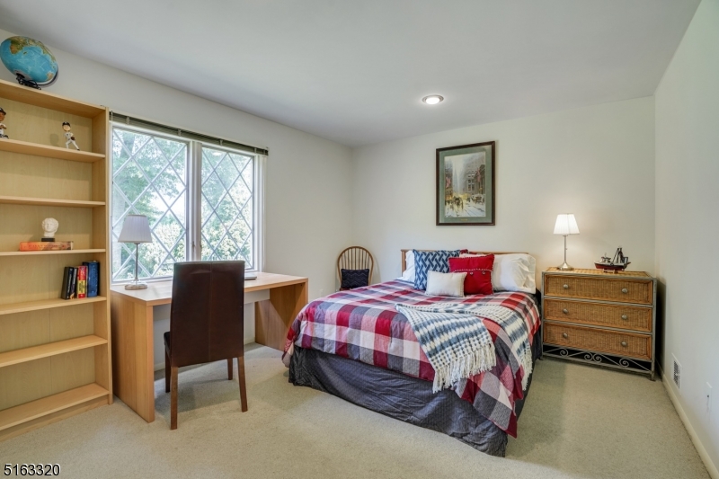 Hartshorn - Residential