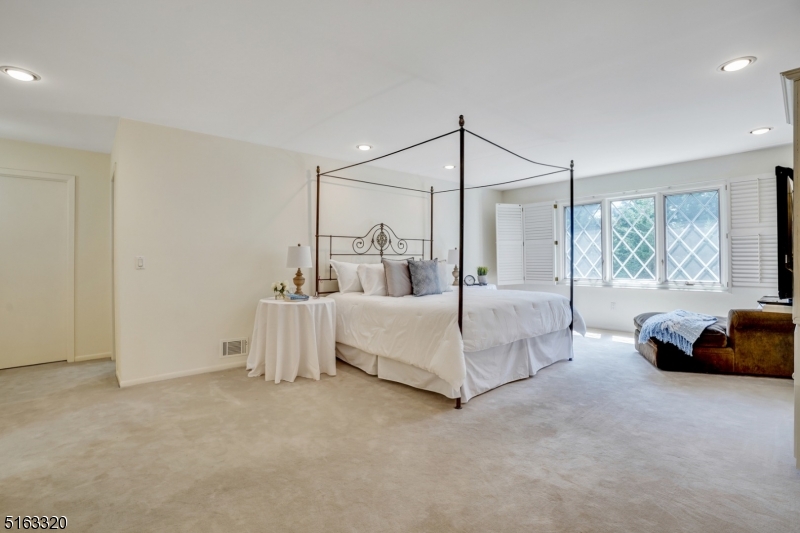 Hartshorn - Residential