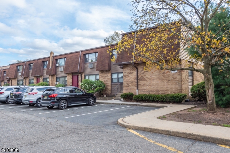 Briarcrest Estate - Residential Lease