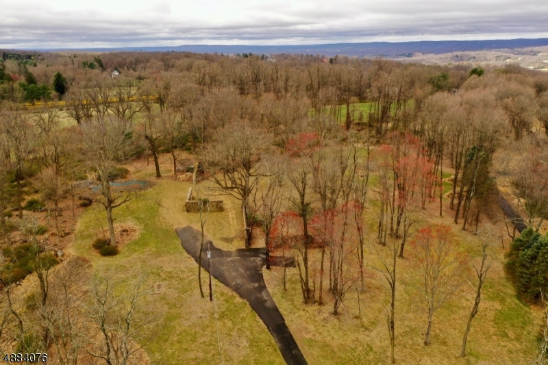 Bernardsville Mountain - Land