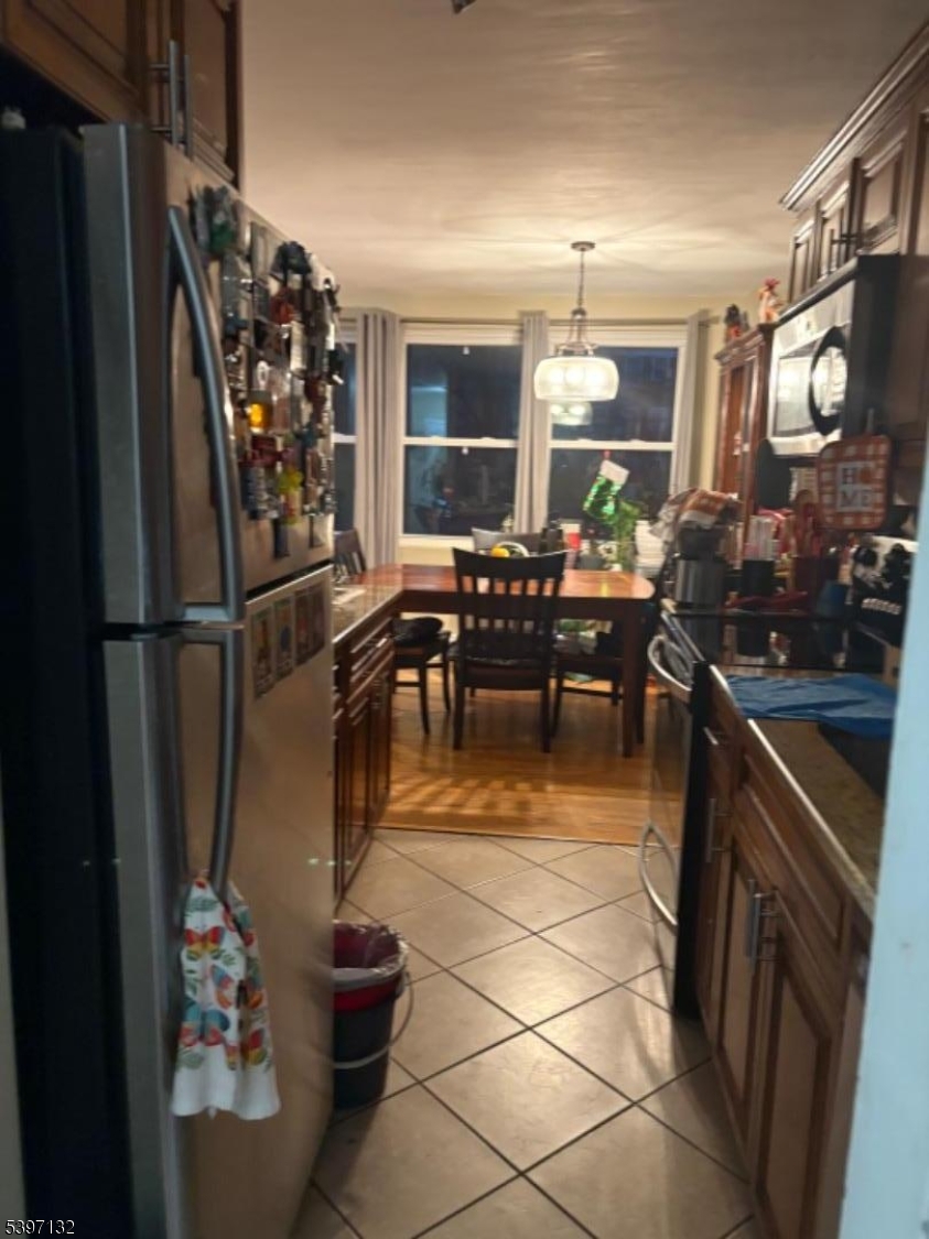 Elmora - Residential