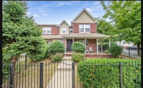 618 18Th Ave, Newark City, NJ 07103 - #: 3955352