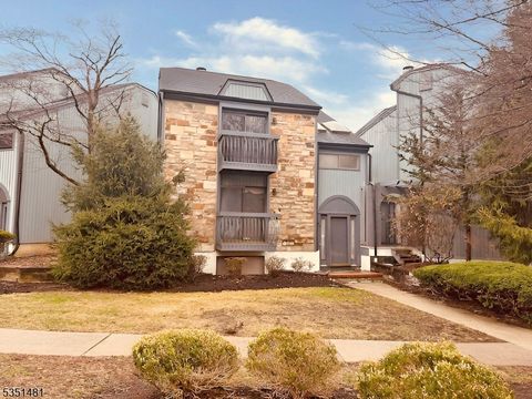 57 Kensington Ct, Washington Twp., NJ 07840 - MLS#: 3957187