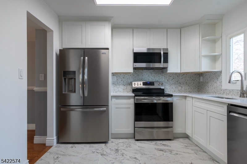 Williamsburg Square - Residential