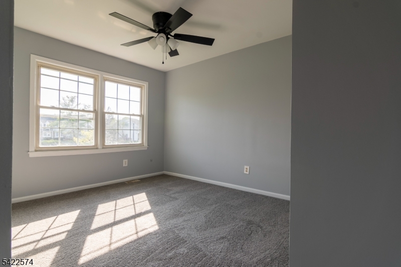 Williamsburg Square - Residential