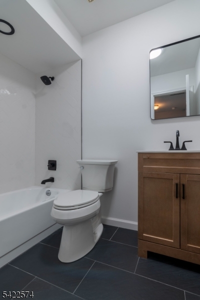 Williamsburg Square - Residential