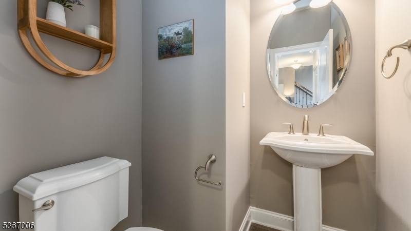 Allamuchy Twp., New Jersey 07840, United States, 3 Bedrooms Bedrooms, ,3 BathroomsBathrooms,Residential,Active,158315