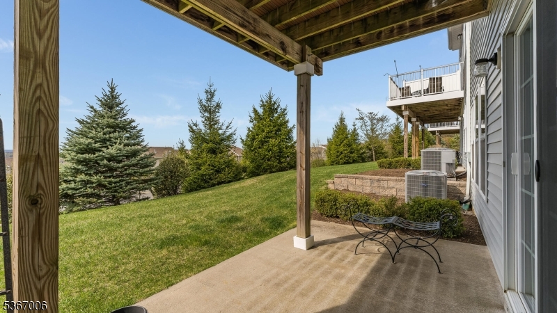 Allamuchy Twp., New Jersey 07840, United States, 3 Bedrooms Bedrooms, ,3 BathroomsBathrooms,Residential,Active,158315