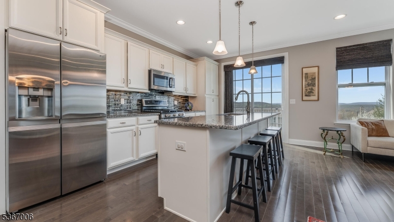 Allamuchy Twp., New Jersey 07840, United States, 3 Bedrooms Bedrooms, ,3 BathroomsBathrooms,Residential,Active,158315