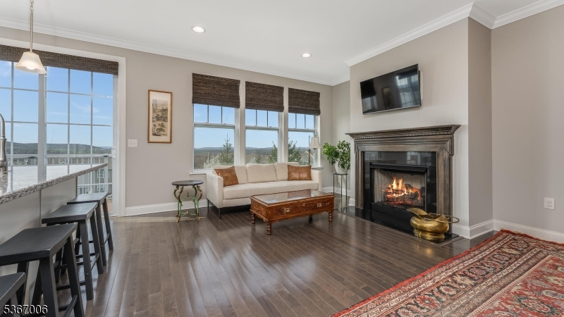 Allamuchy Twp., New Jersey 07840, United States, 3 Bedrooms Bedrooms, ,3 BathroomsBathrooms,Residential,Active,158315