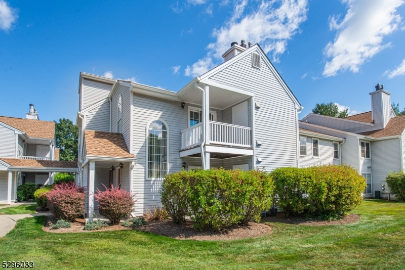 Hilltop Farms - Residential Lease