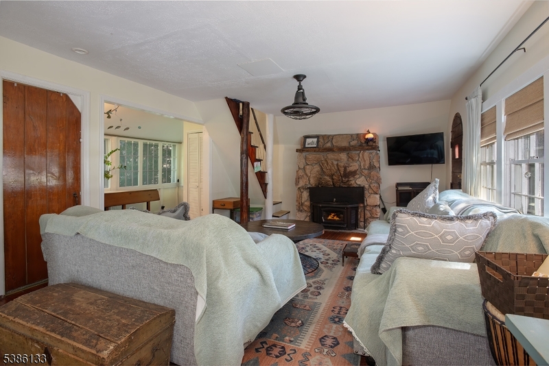 LAKE MOHAWK - Residential